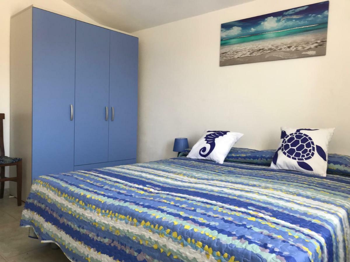 Casa Rosa Lägenhet Cala Gonone Exteriör bild