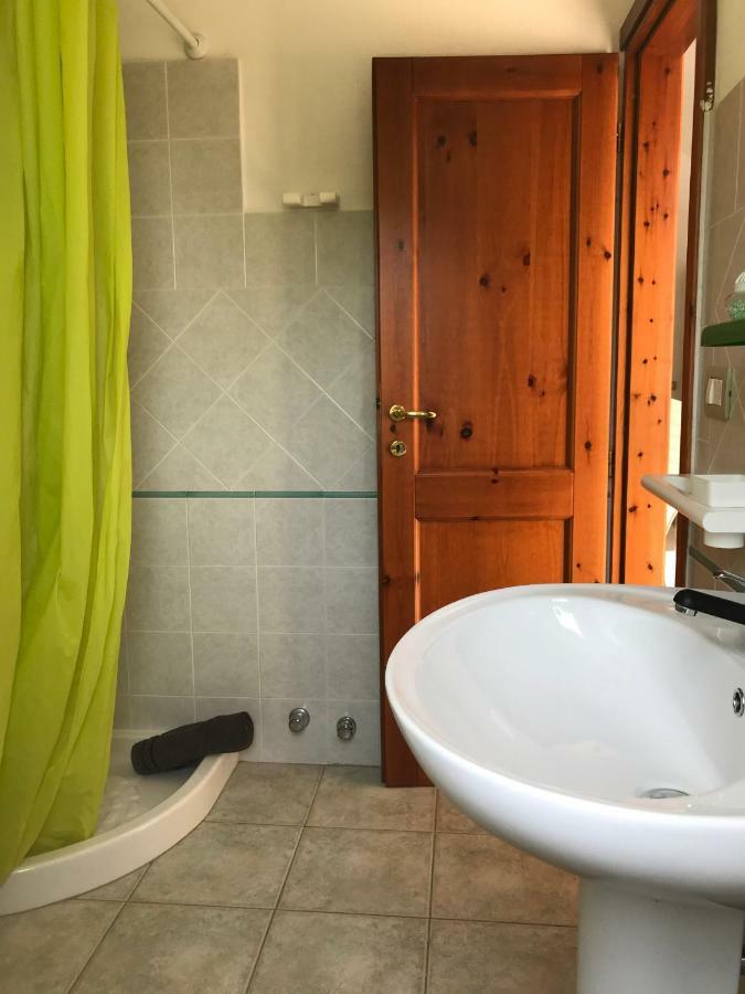 Casa Rosa Lägenhet Cala Gonone Exteriör bild